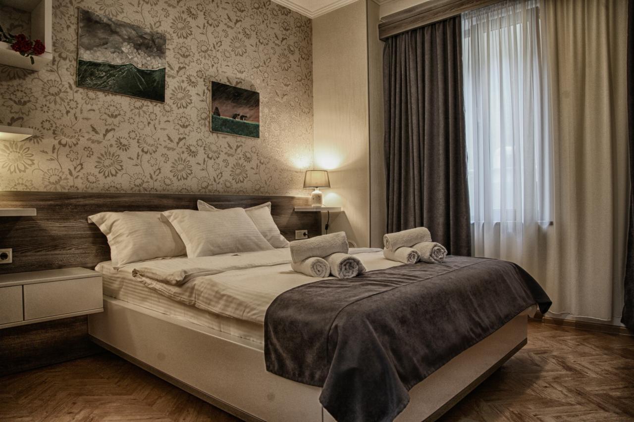 Hotel Four Brothers Tiflis Dış mekan fotoğraf