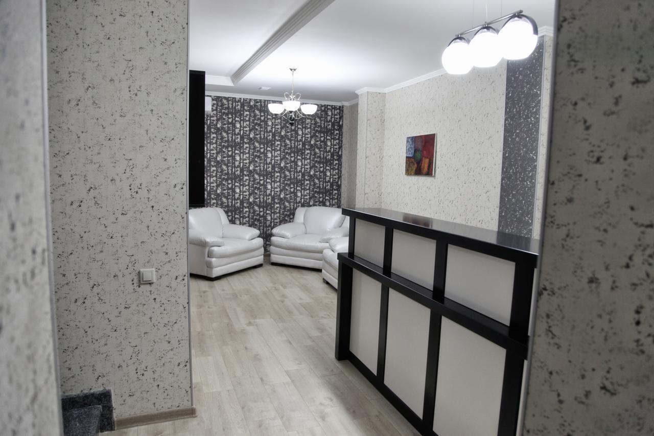 Hotel Four Brothers Tiflis Dış mekan fotoğraf